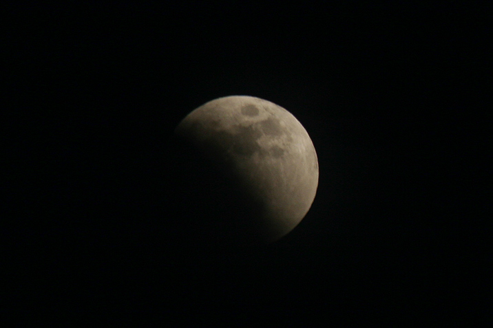 lunar_eclipse_mid2.jpg