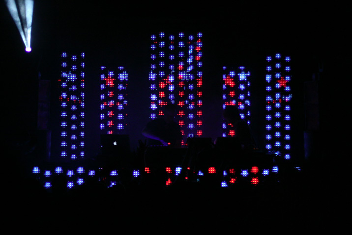 sashaanddigweed2_2008.jpg