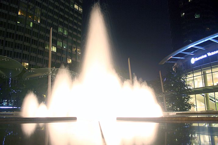 sheraton_fountain.jpg